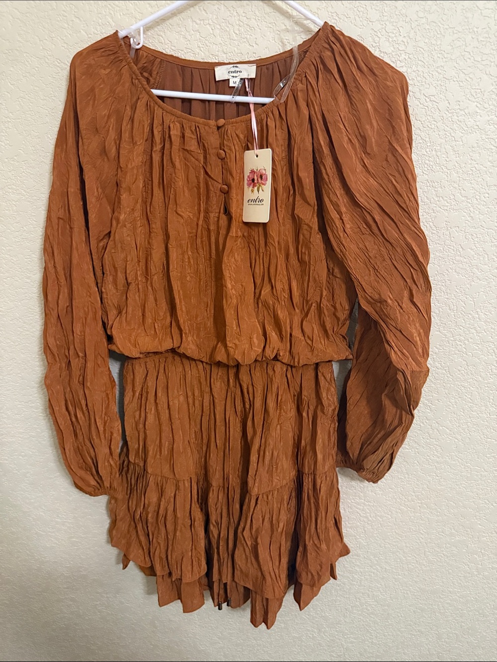 entro Rust Orange Crinkle Long Sleeve Romper